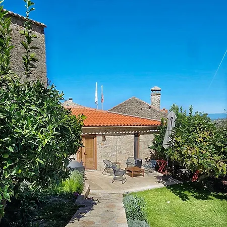 Vakantiehuis Um Jardim Em Monsanto